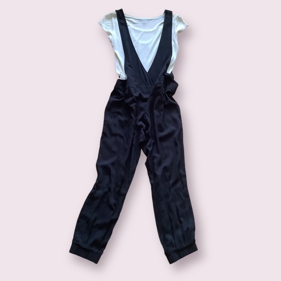PRIV Jumpsuit - Picture 2 of 7